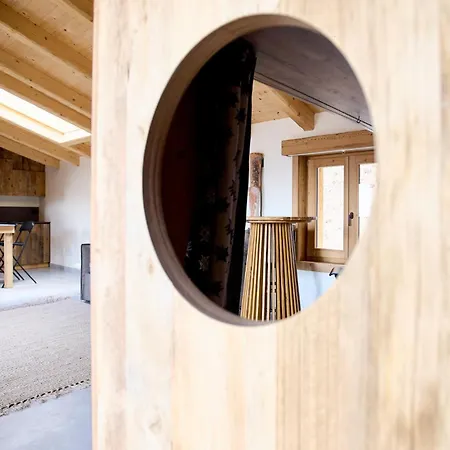 - Treeb Breva بيلاجيو