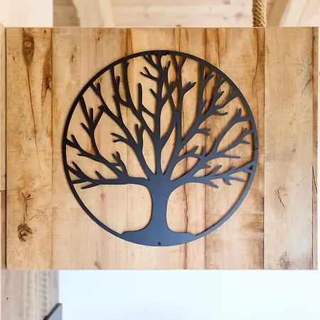 - Treeb Breva Apartment