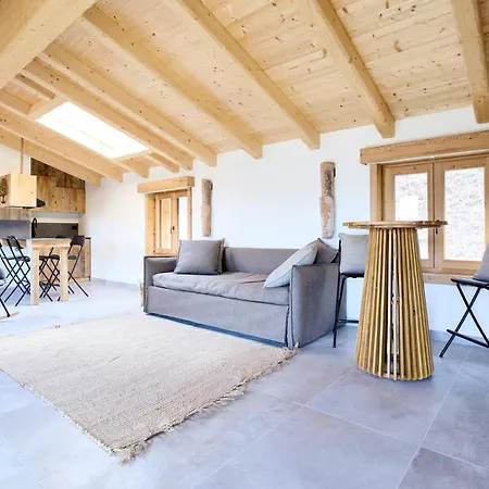 - Treeb Breva Apartment *