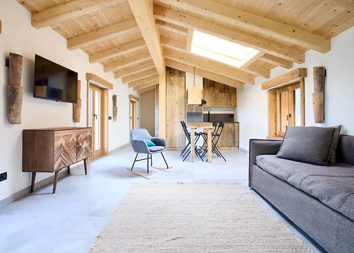 Διαμέρισμα - Treeb Breva Μπελάτζιο