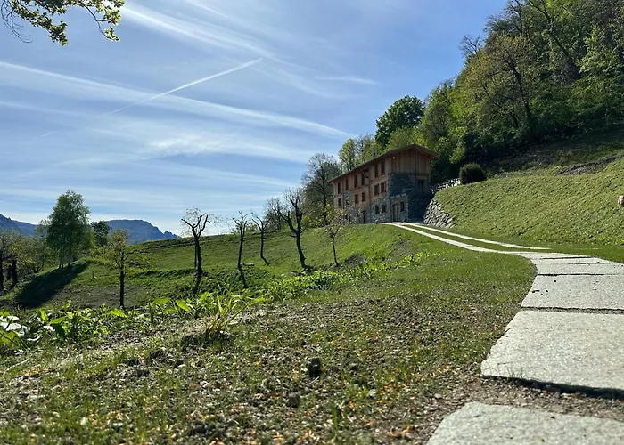 - Treeb Breva Διαμέρισμα