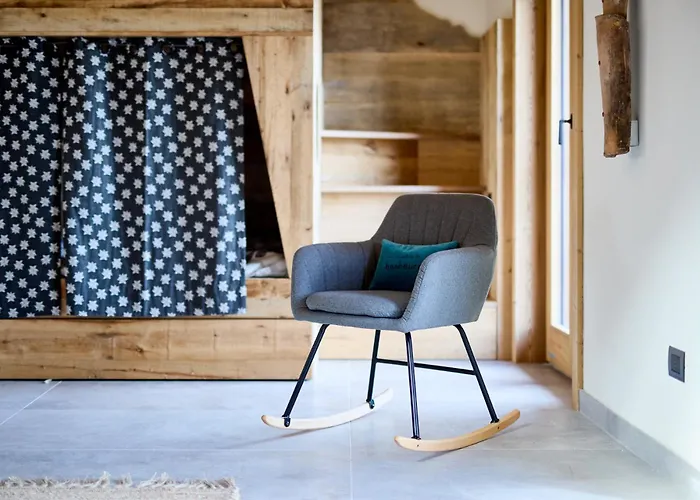 - Treeb Breva דירה בלאג'יו